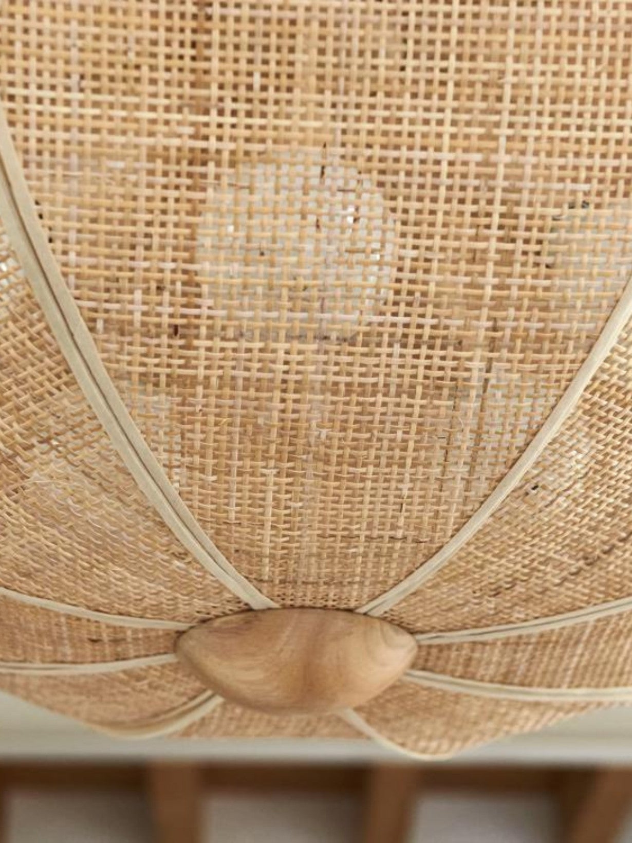 Suspension en métal et cannage, Coquillage D110