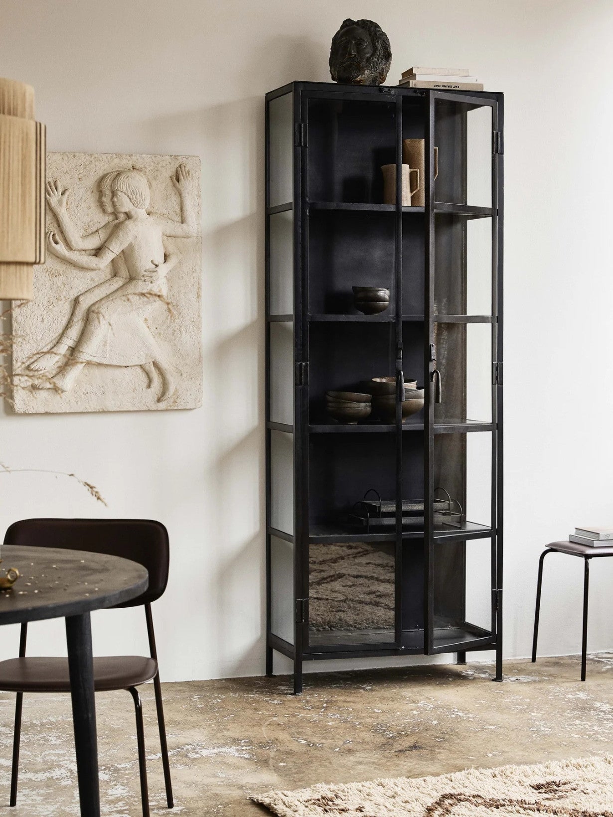 Armoire noire en fer 2 Portes, Phoenix