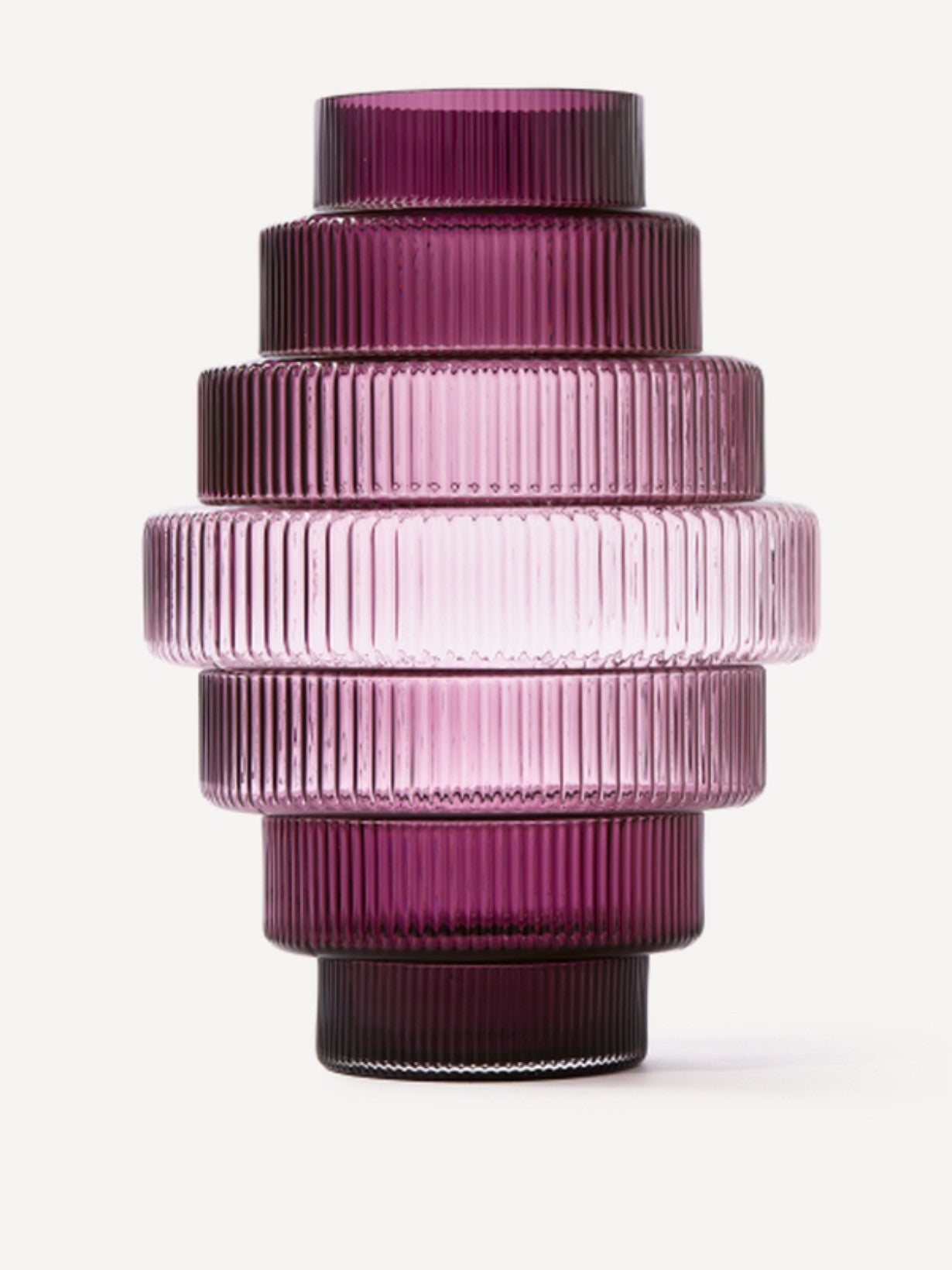 Vase en verre violet, Steps L
