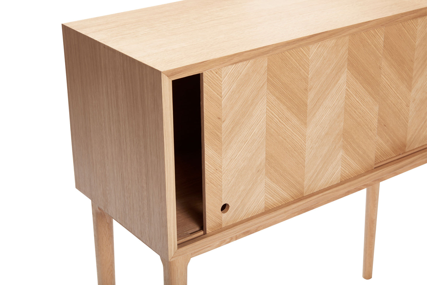 Console Herringbone en bois naturel avec portes coulissantes