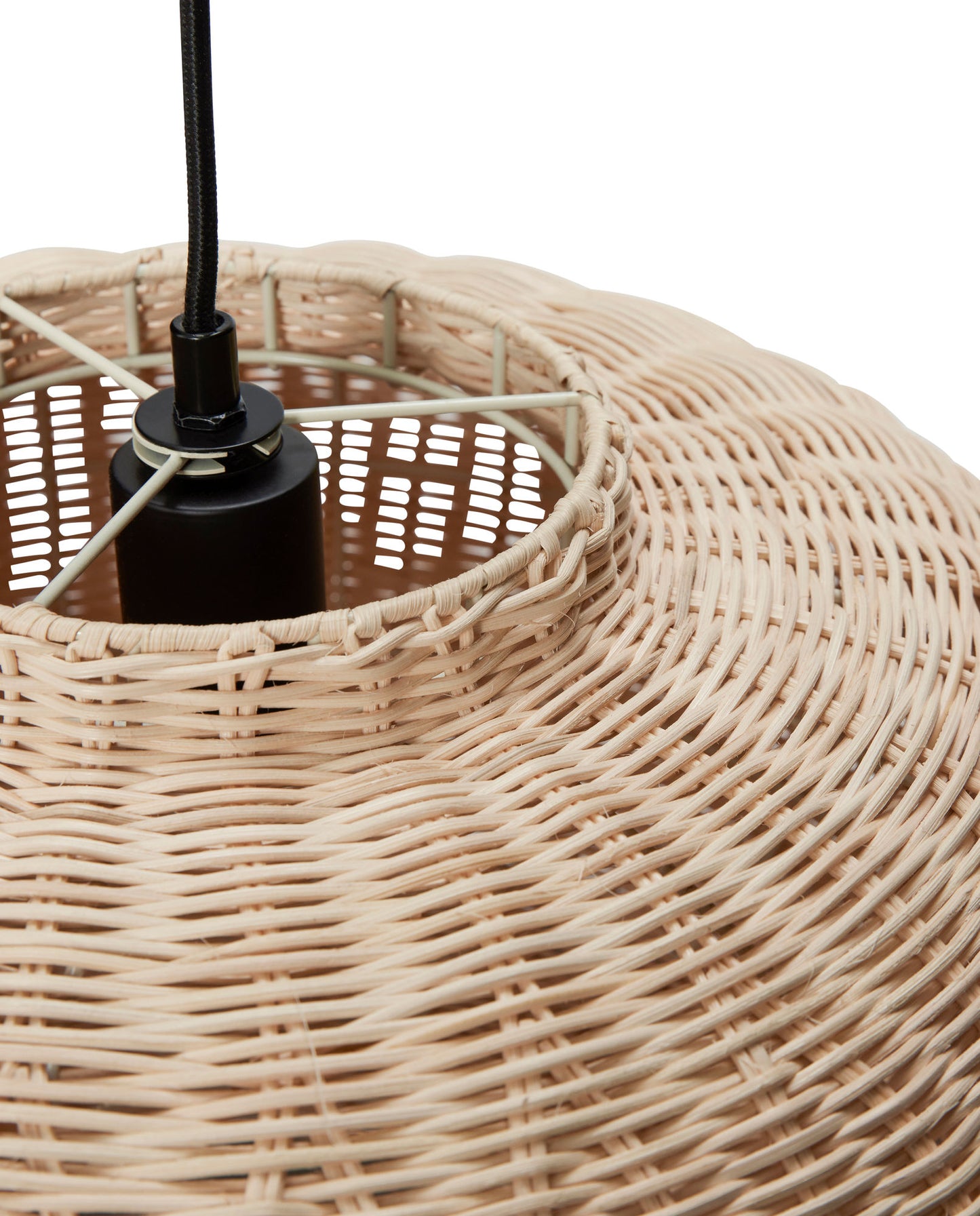 Suspension en rotin, Chand Ellipse