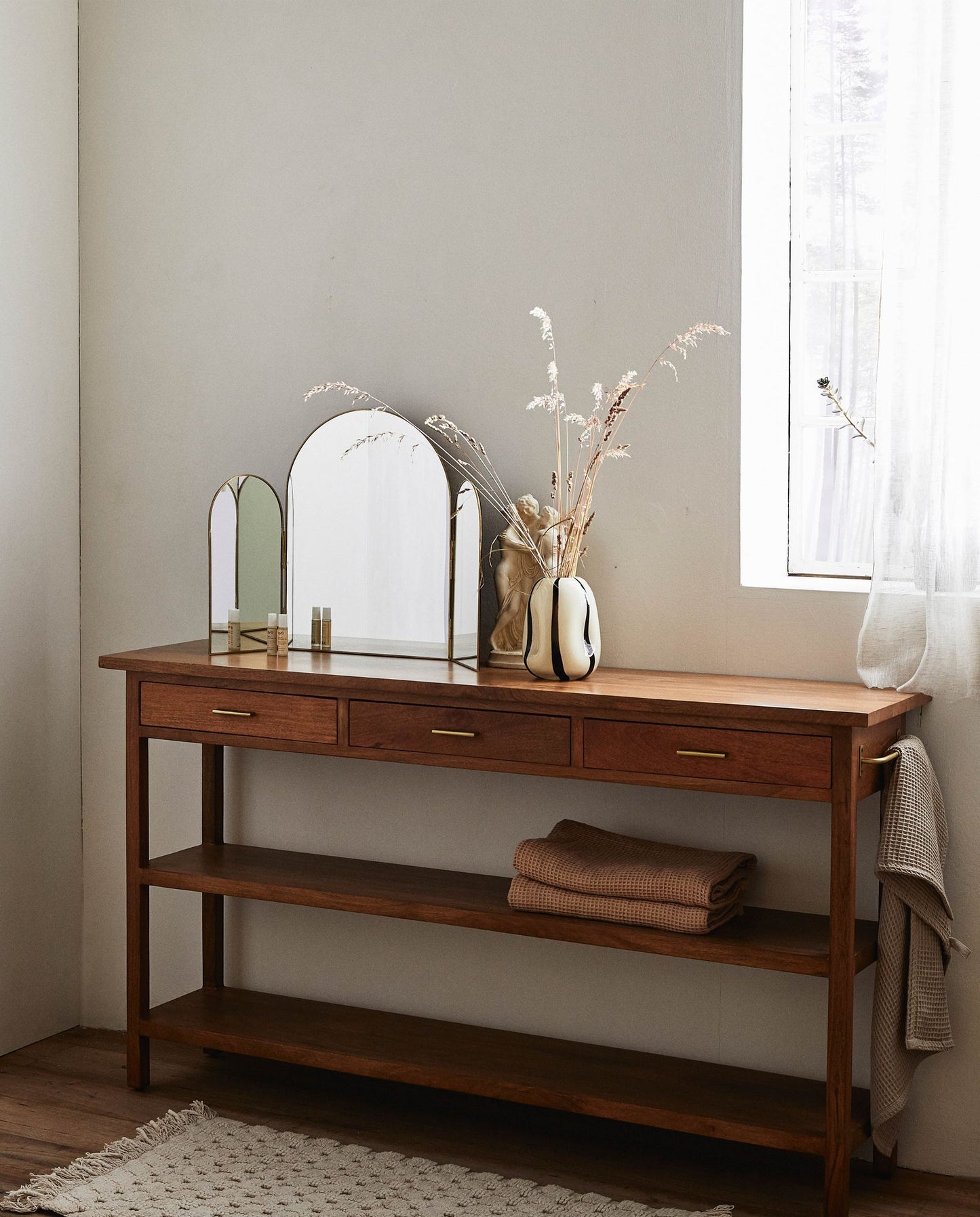 Table Farris avec tiroirs