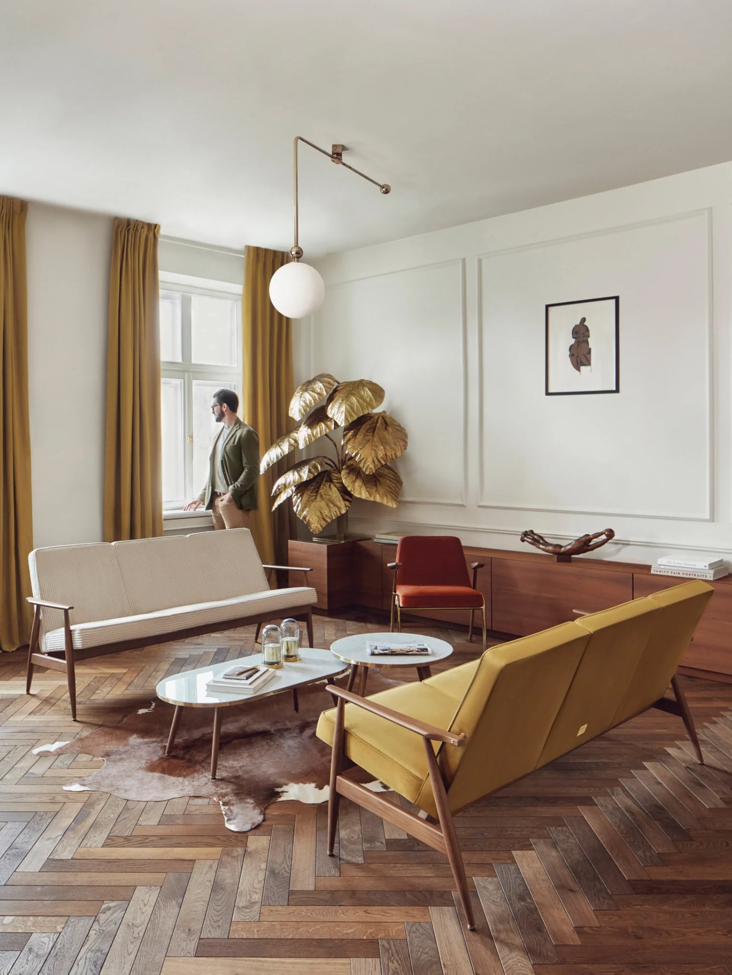 Fox 3-Seater in Shine Velvet Mustard