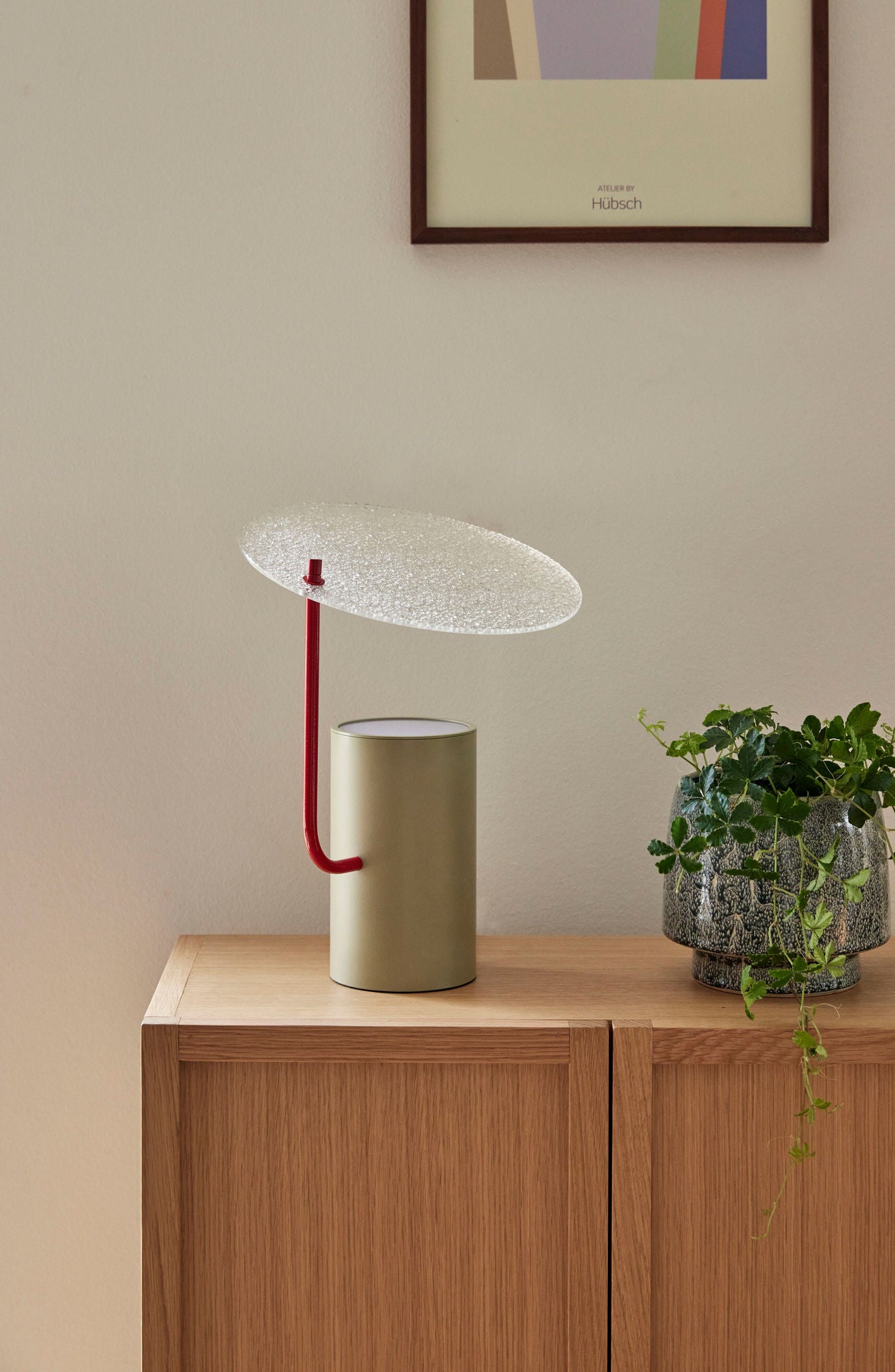 Lampe de table Disc Kaki et Rouge