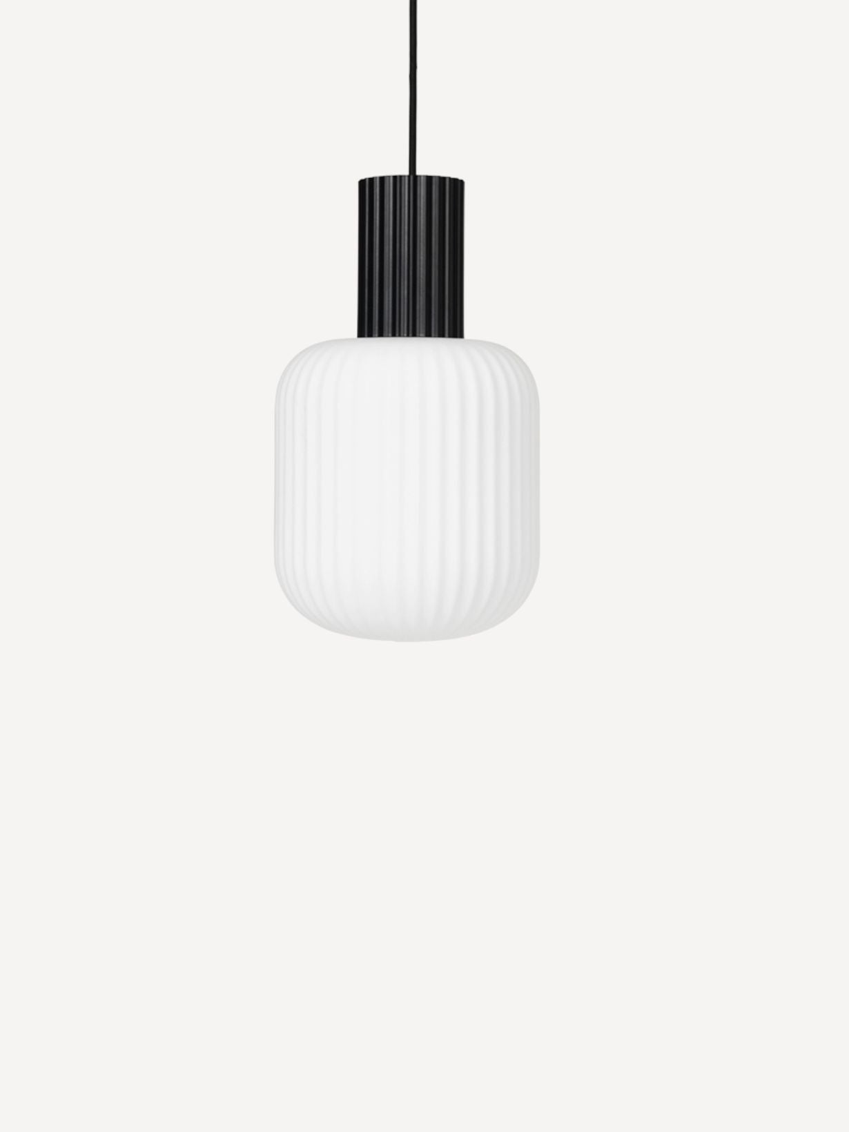 Suspension en aluminium et verre opalin, Lolly
