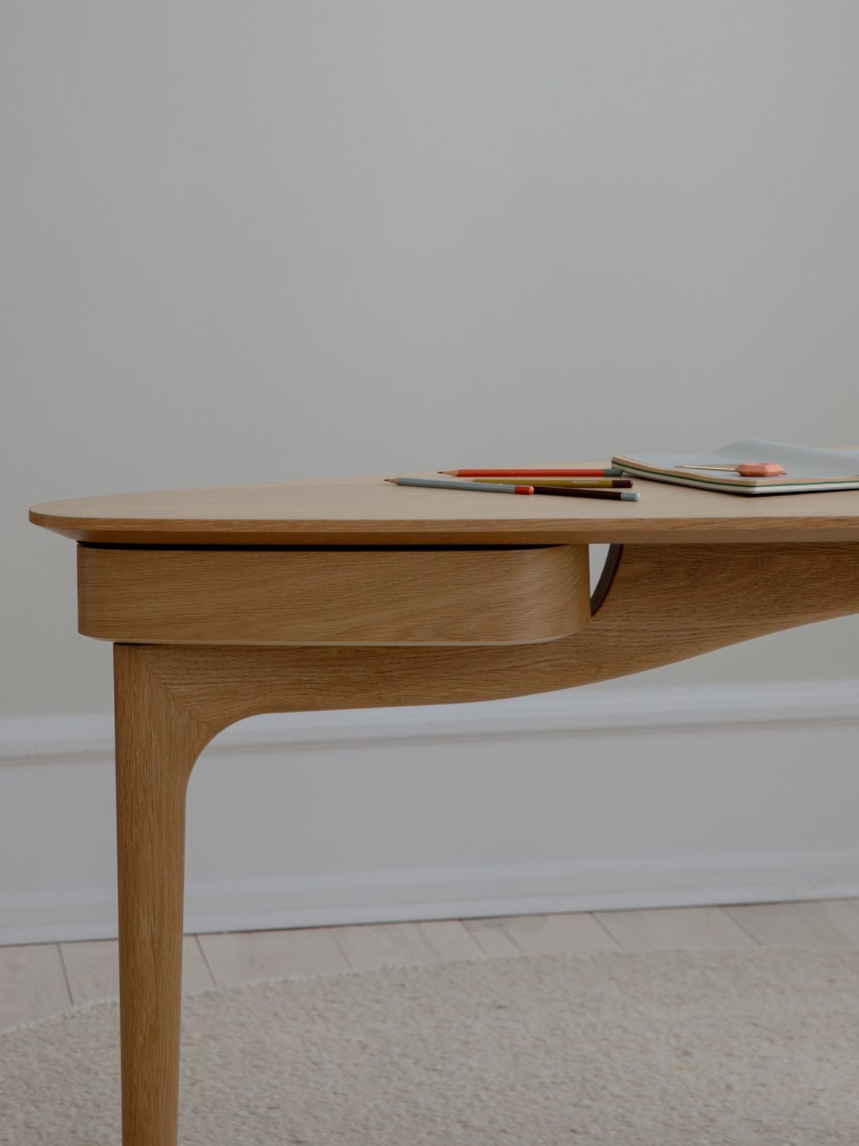Bureau, Duende