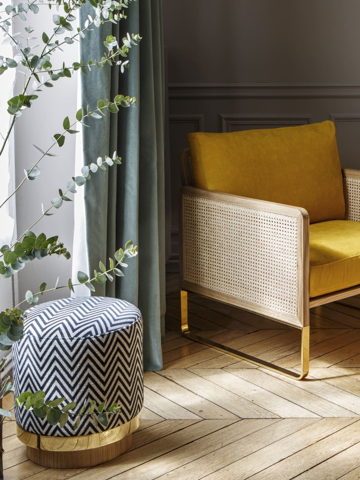 Pouf en velours ou en tissu, Stool