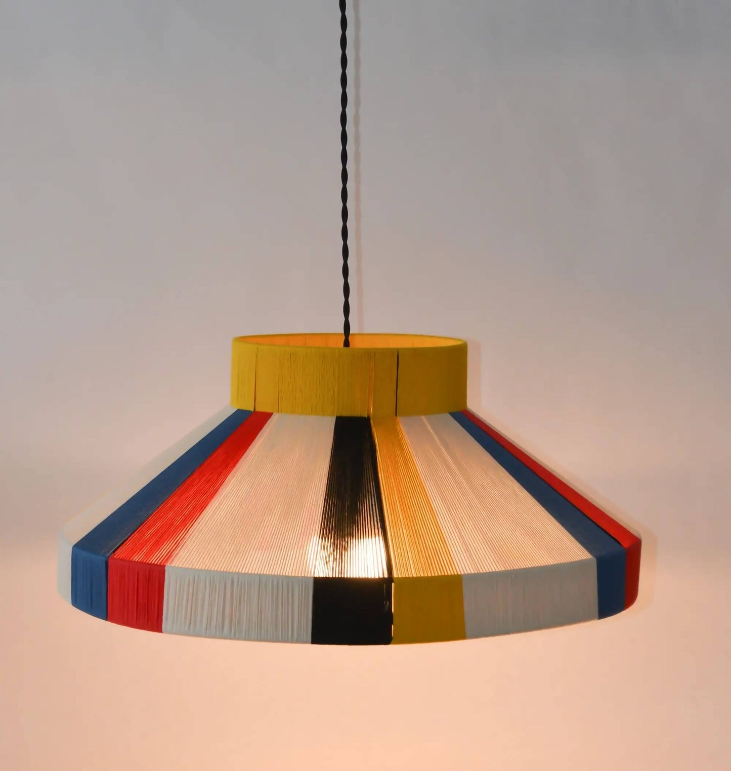 Suspension L'Audacieuse - Edition PRIMAIRES - Diamètre 45 cm