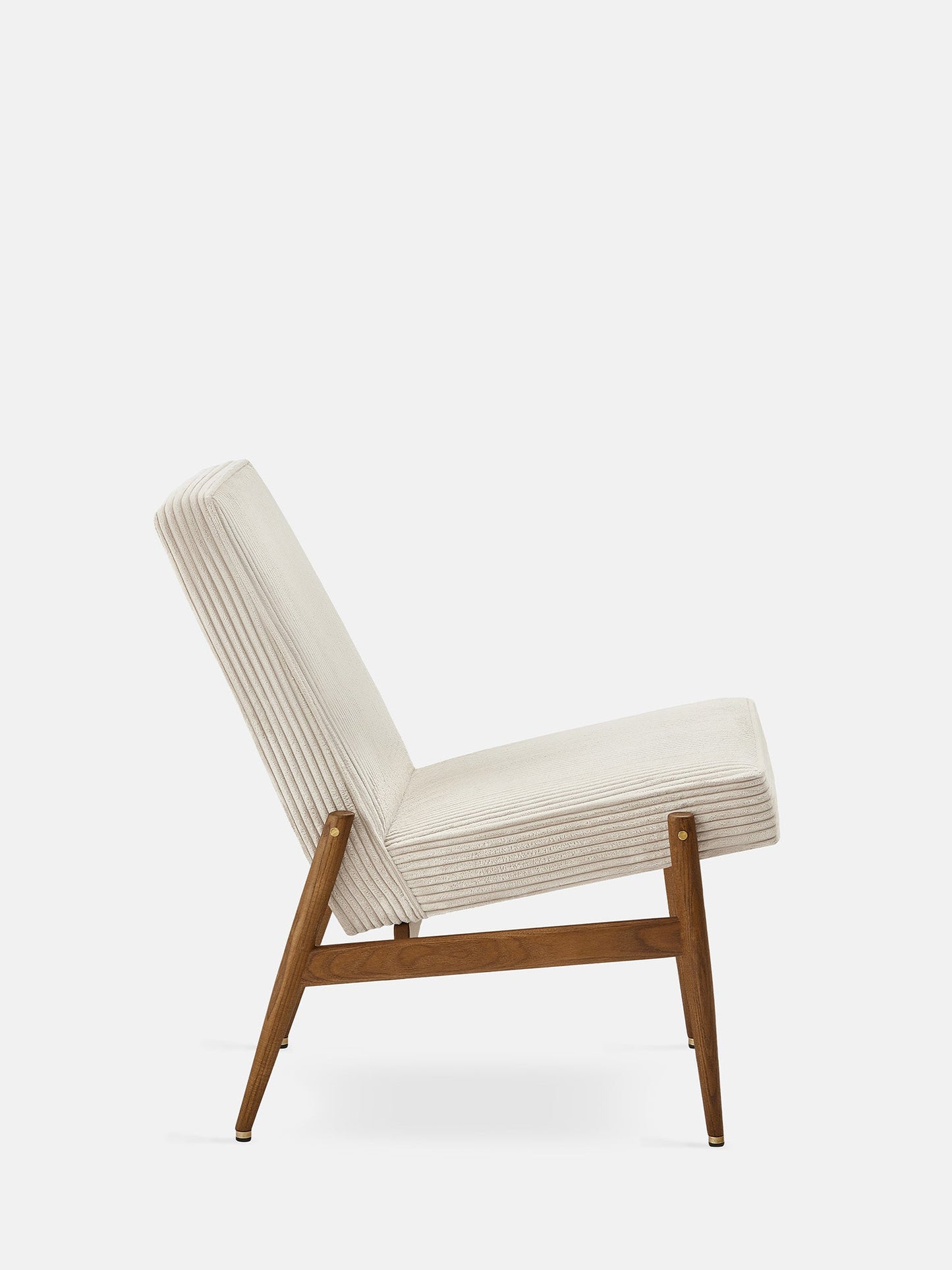 Fox Club Chair in Cord Creme