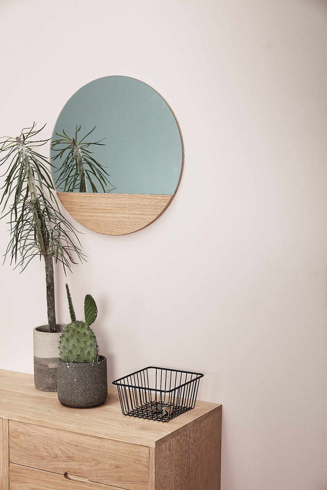 Miroir mural rond avec support en bois naturel, Crescent