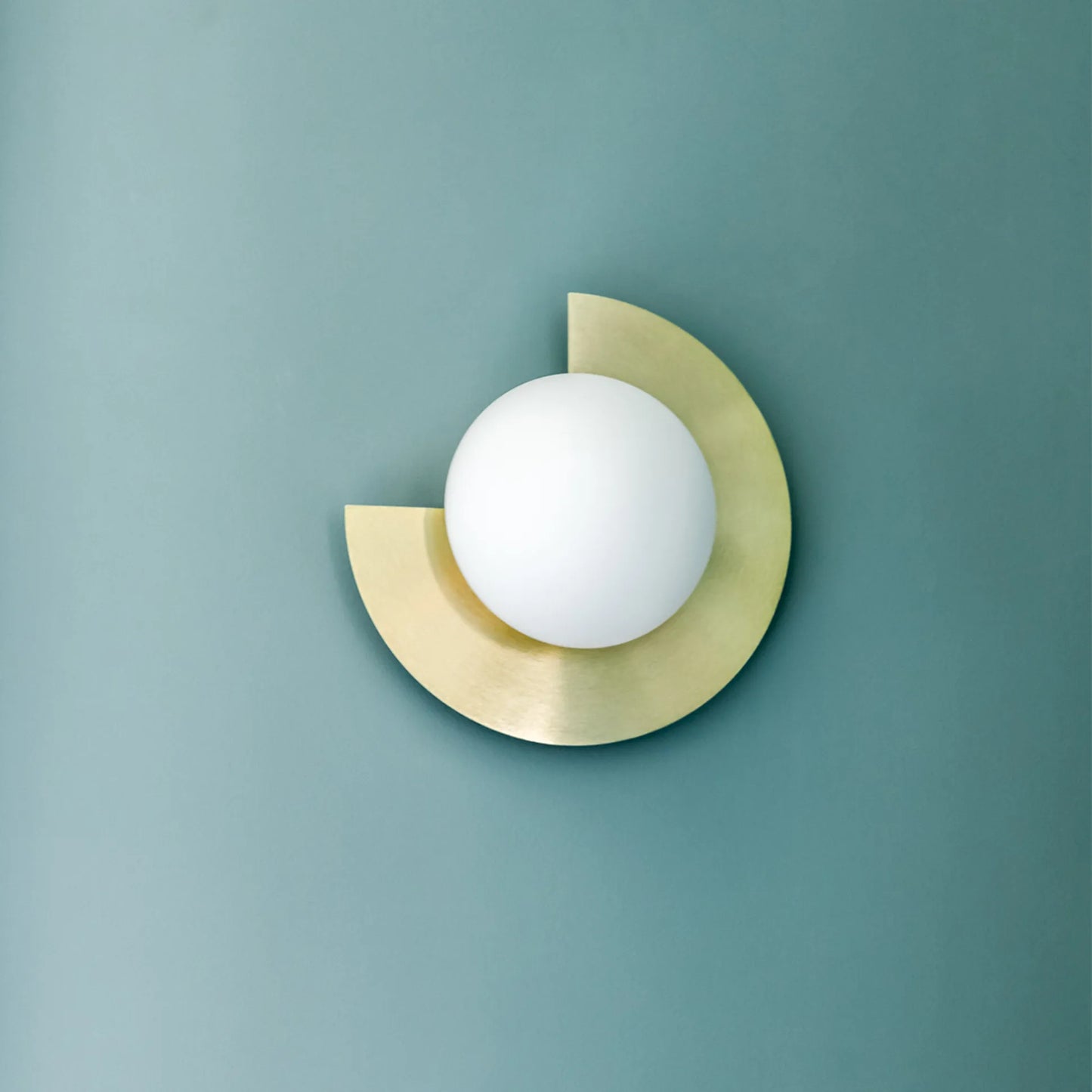 Petite applique Mezza Luna laiton brossé