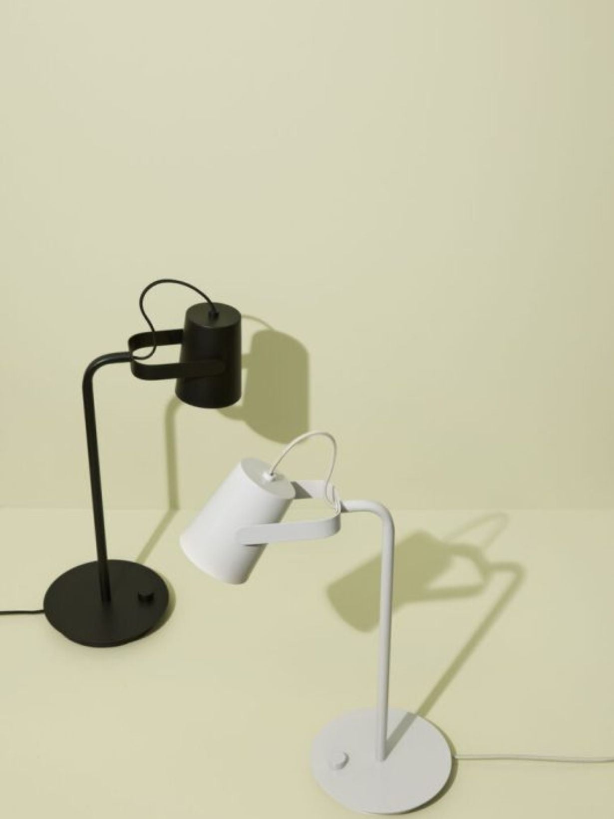 Table lamp in black metal, Ardent