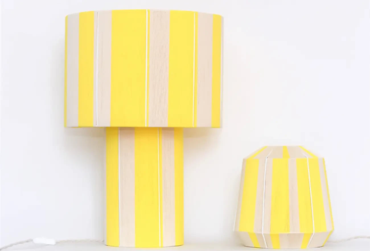 Lampe à poser "L'Elégante" -édition "Riviera acidulée" jaune