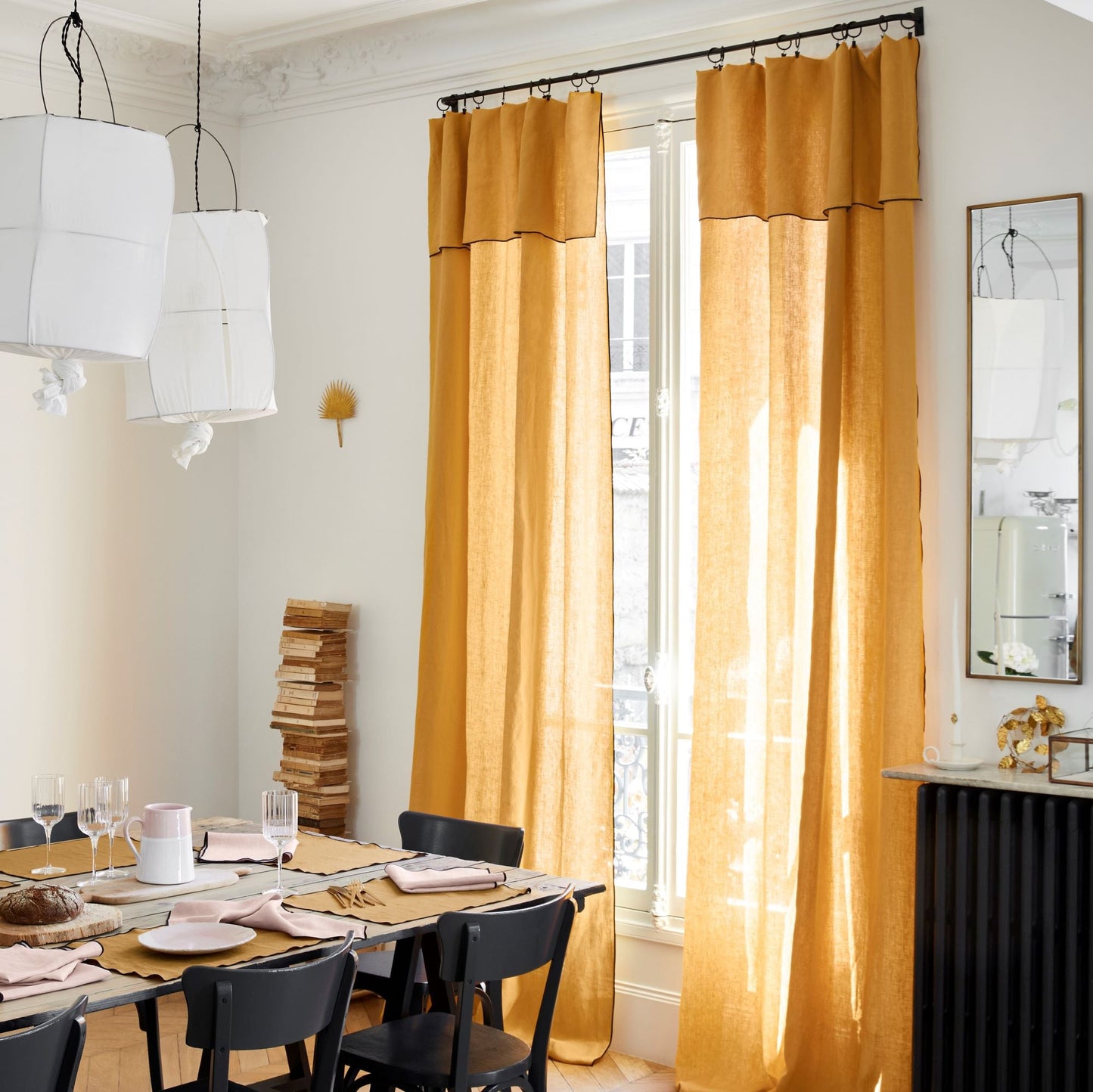 Rideau panneau CARLINA ocre et bourdon noir