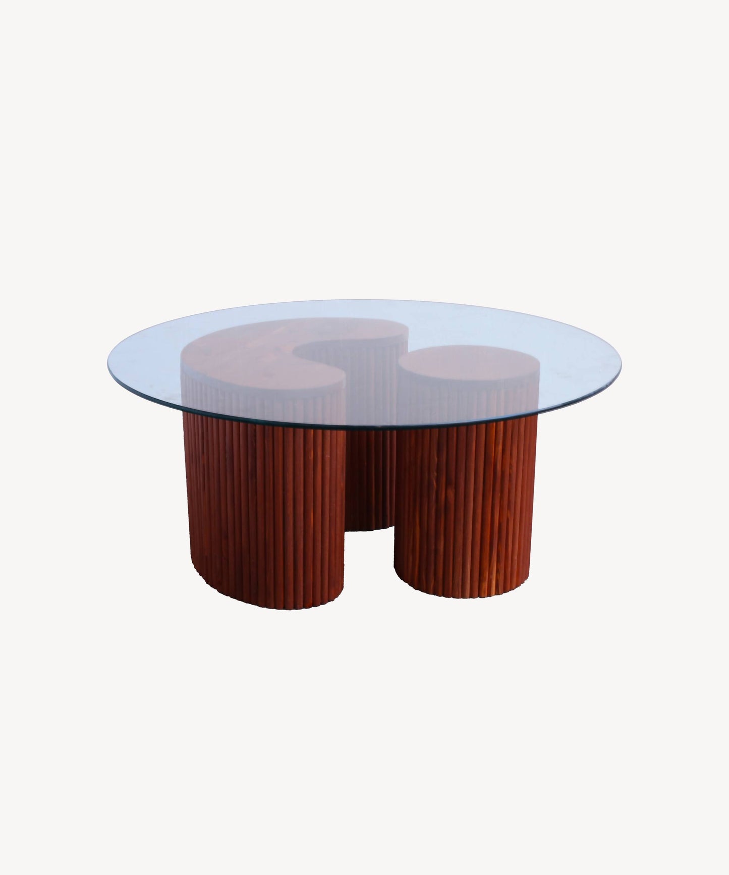 Table en bois de sapin et verre faite-main au Maroc