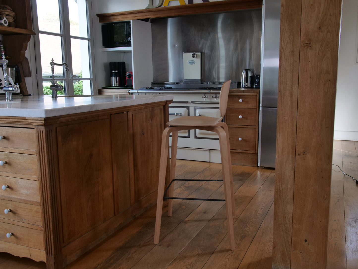 Chaise de bar H10 x Margaux Keller - Hêtre naturel