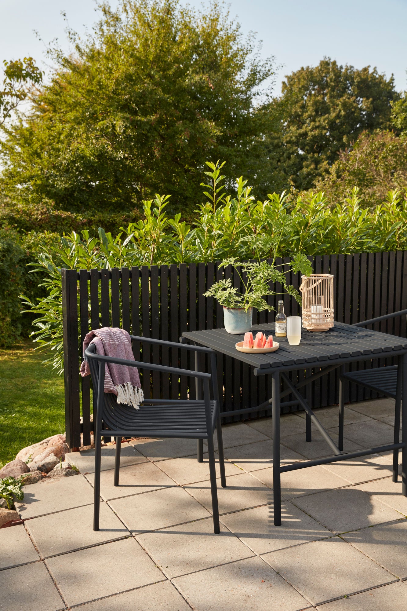 Chaise de jardin en métal noir Villa
