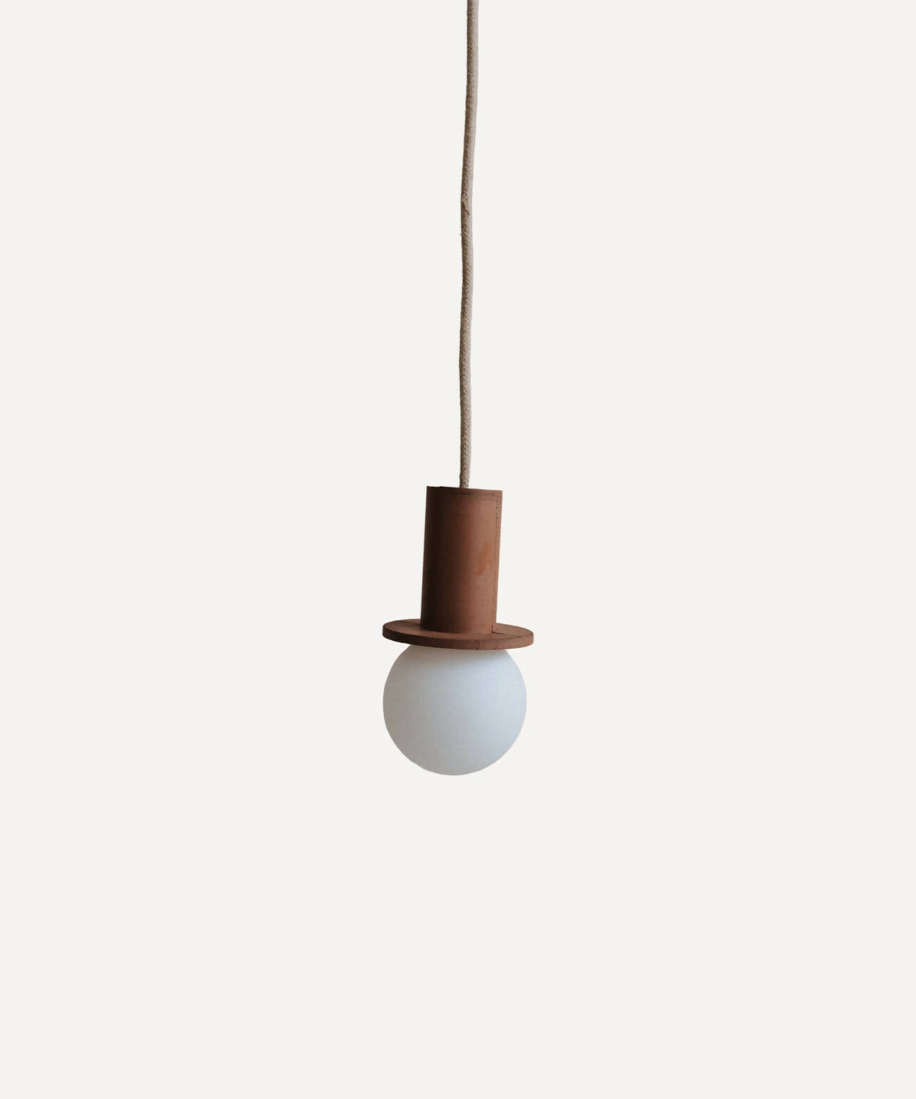 Suspension Ama.10 châtaigne Zuri objets