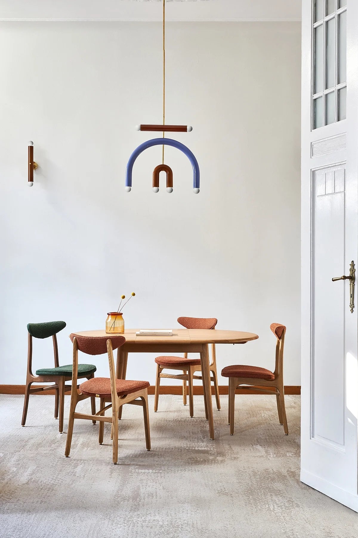 Fox Round Extendable Dining Table 110