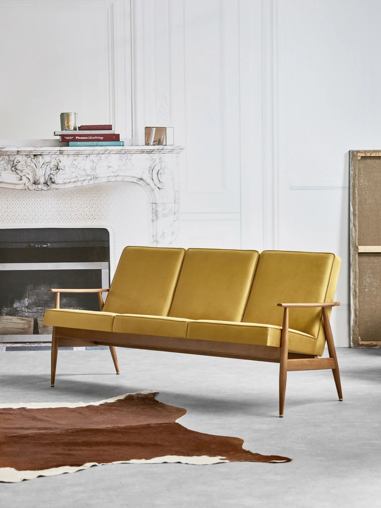 Fox 3-Seater in Shine Velvet Mustard