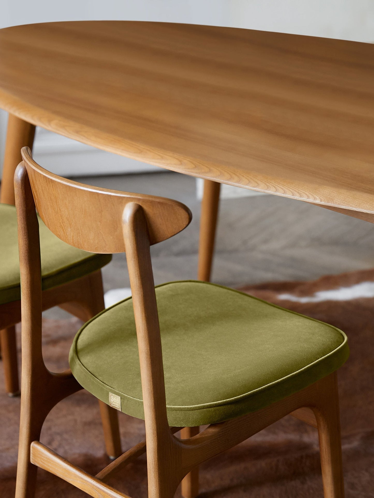 200-190 Chair Mix in Shine Velvet Mustard