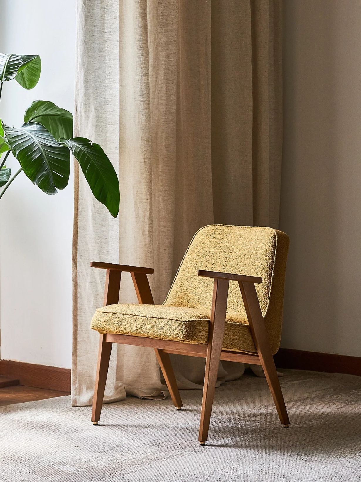 366 Armchair in solid oak and New Coco Fabric