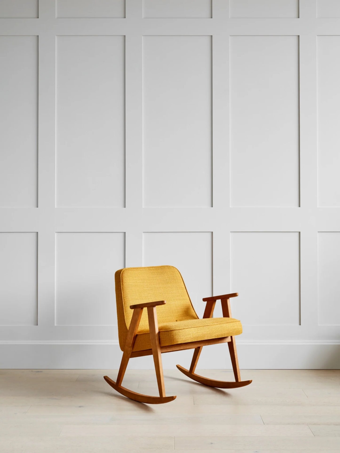 366 Rocking Chair in Boucle Bottle Green