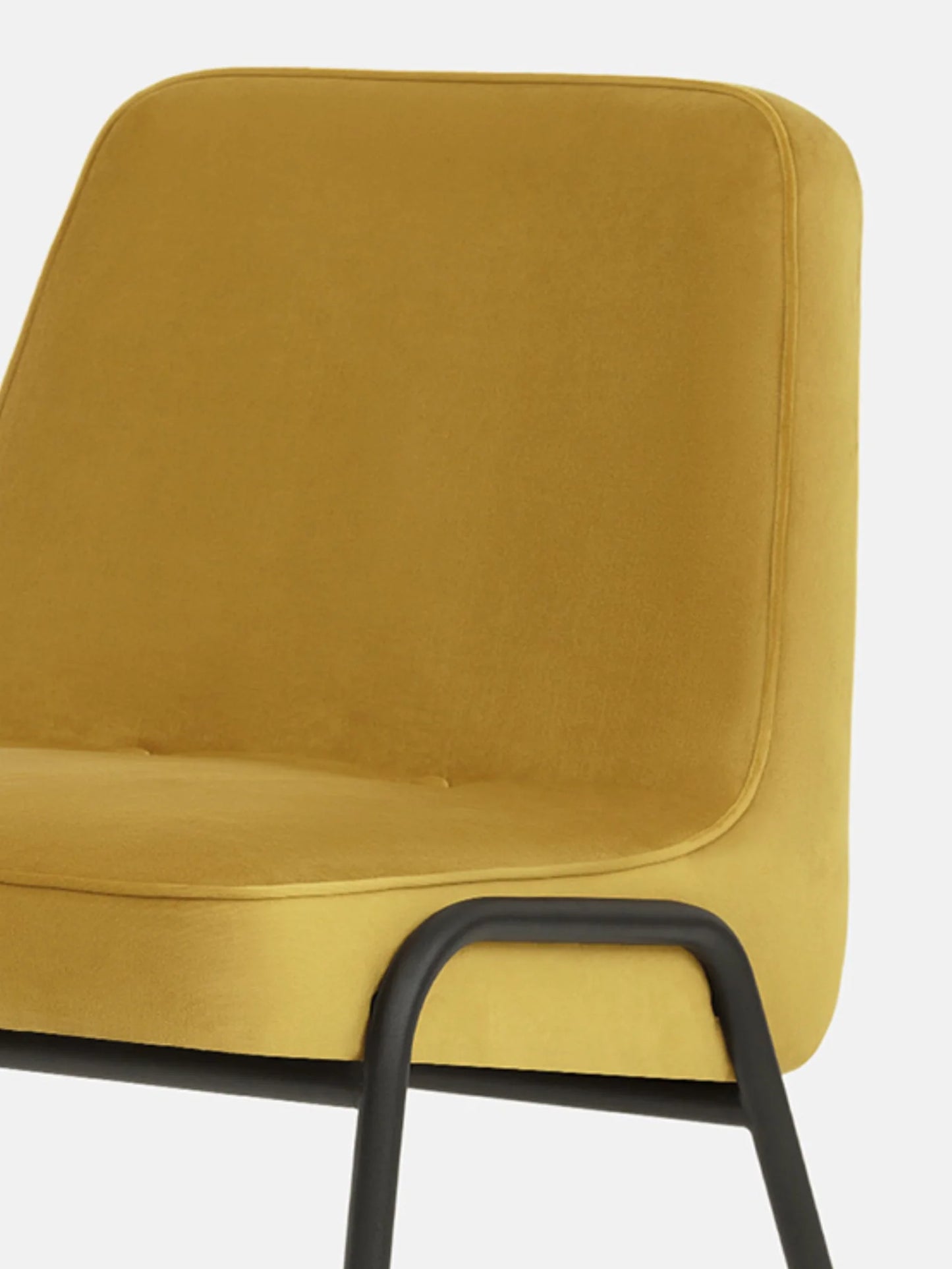 366 Metal Club Chair in Shine Velvet Mustard