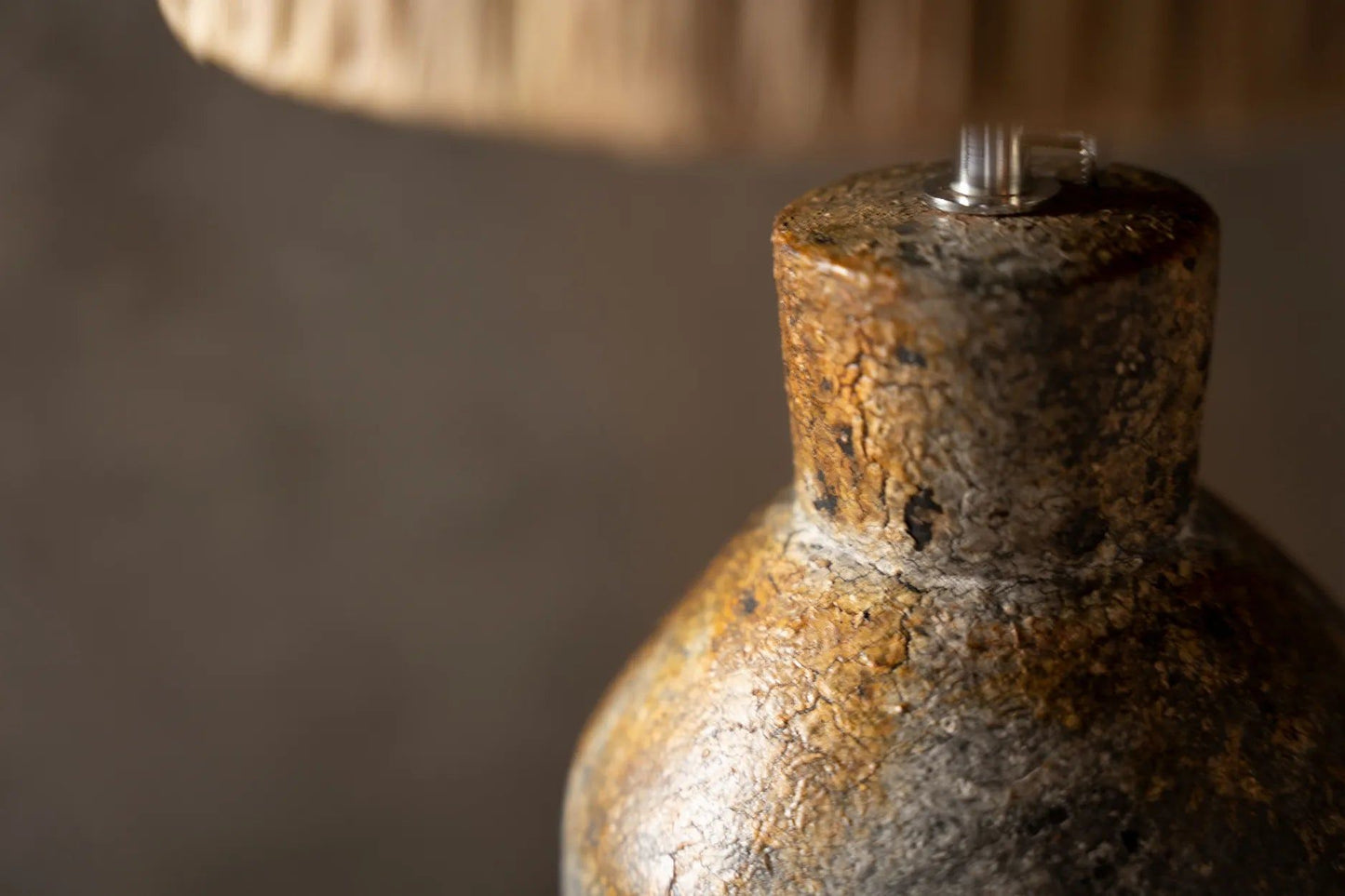 bazarbizar-b2b The Ithaka Table Lamp - Antique Grey Natural