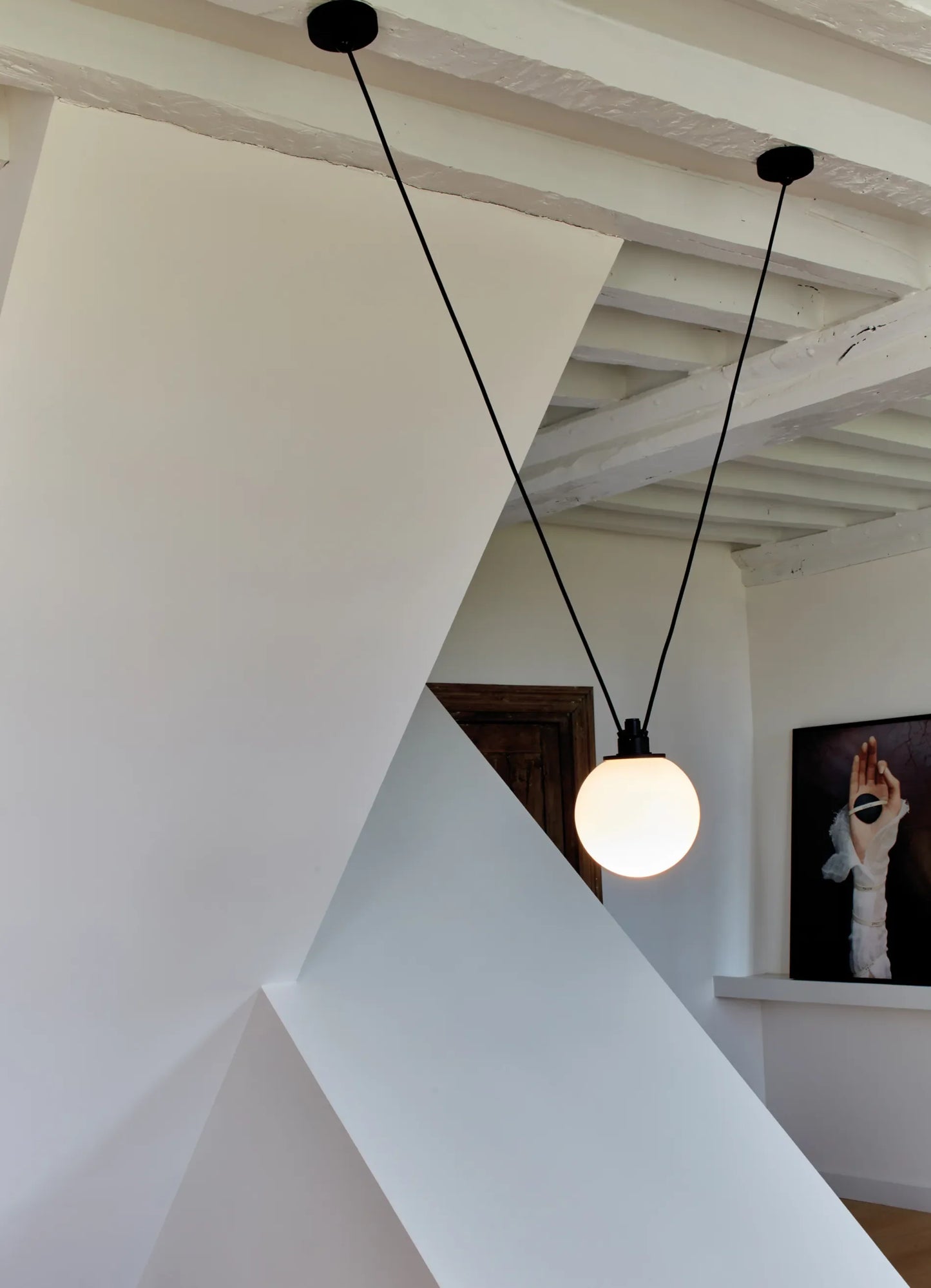 Acrobate de Gras N°323 - Globe Opalin 250