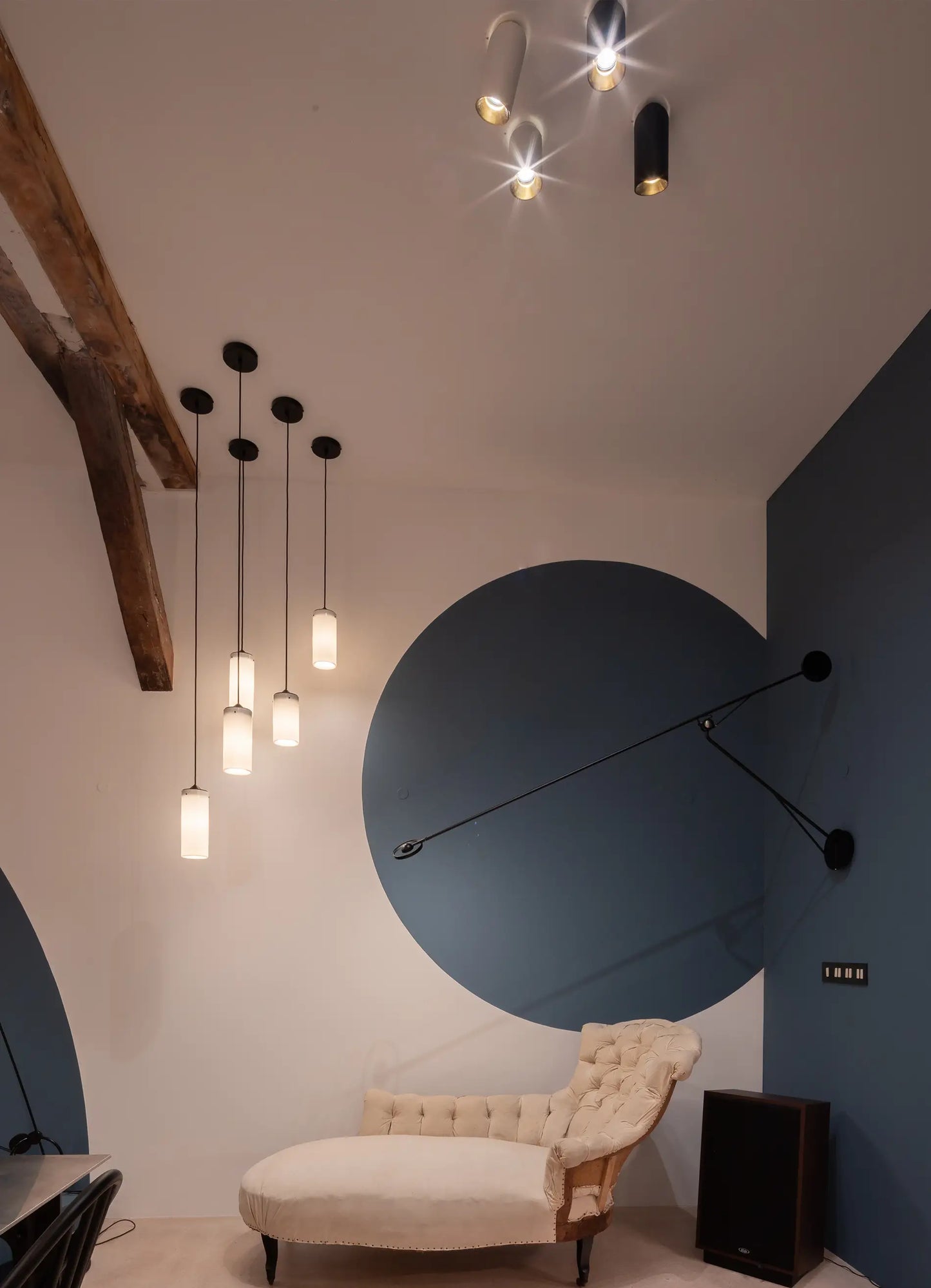 Tobo Ceiling 85