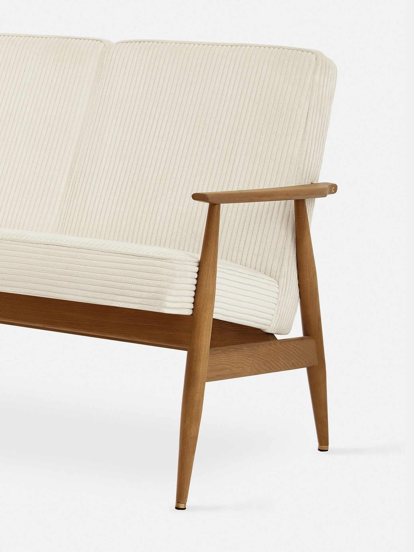 Fox 3-Seater in Cord Creme Fabric