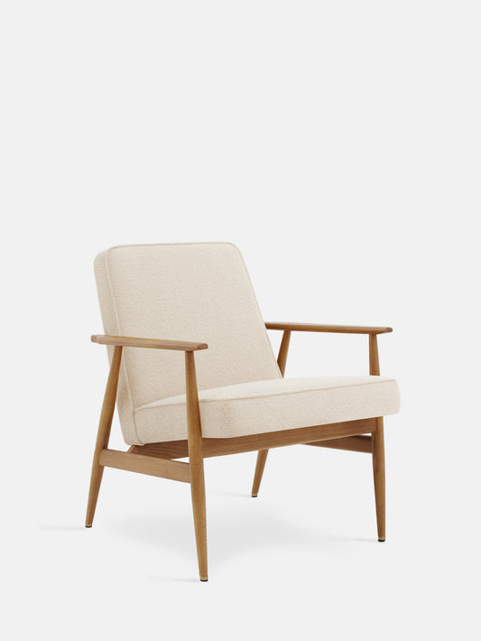 Fox Lounge Chair in Boucle Creme