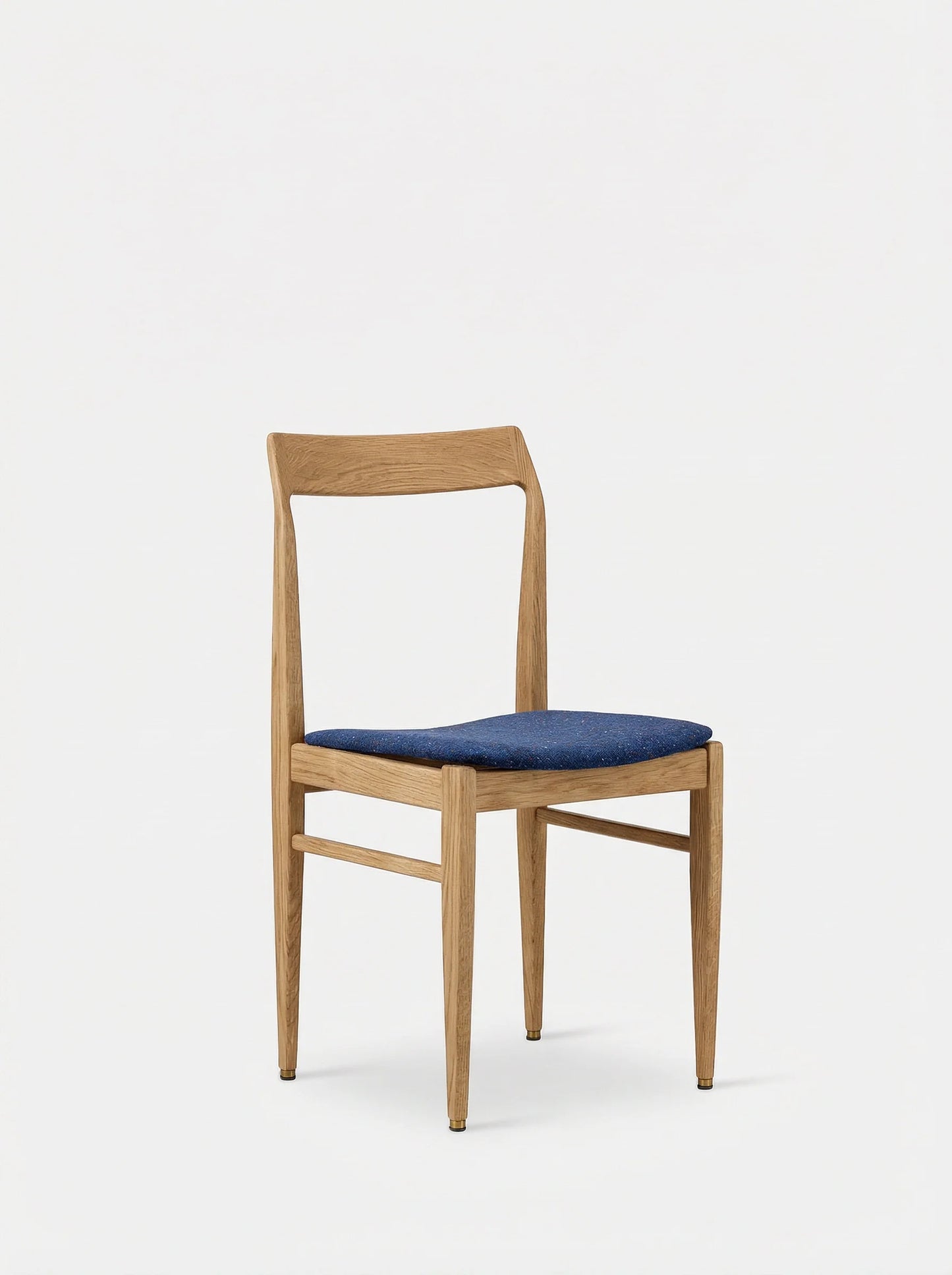 Homa 104 Chair in Grain Bleu Nuit