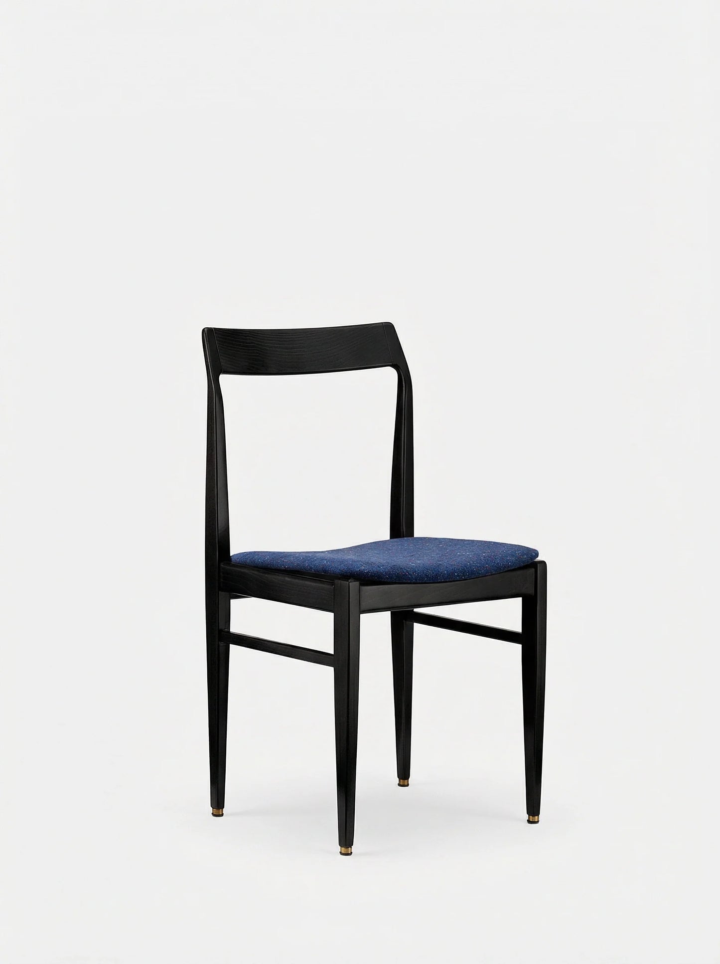 Homa 104 Chair in Grain Bleu Nuit