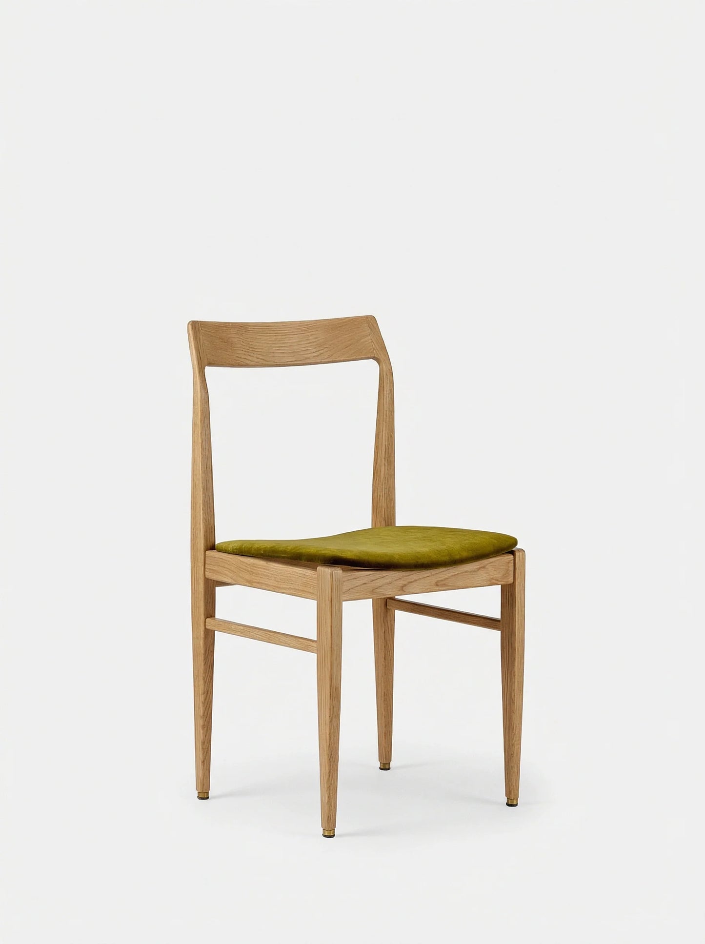 Homa 104 Chair in Velvet Olive