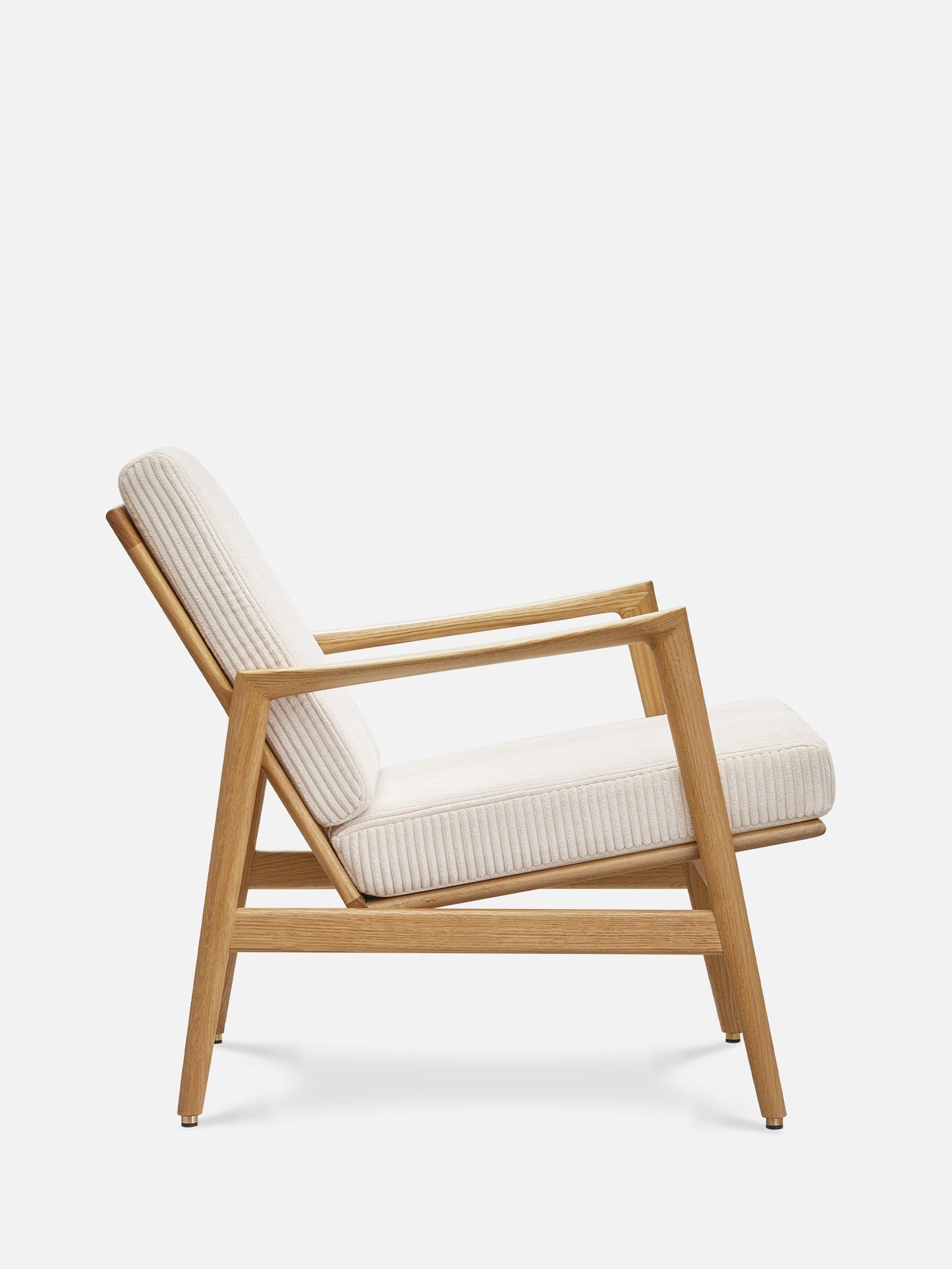 Stefan Lounge Chair in Cord Creme