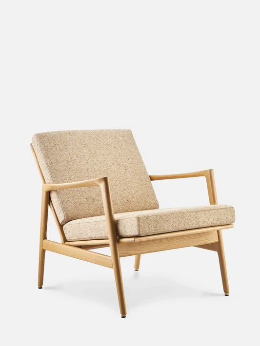 Stefan Lounge Chair in Grain Peche