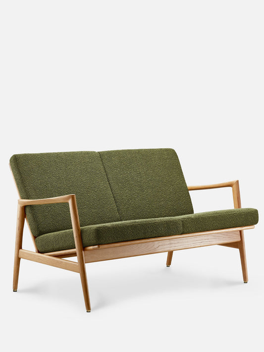 Stefan 2-Seater in Boucle Olive