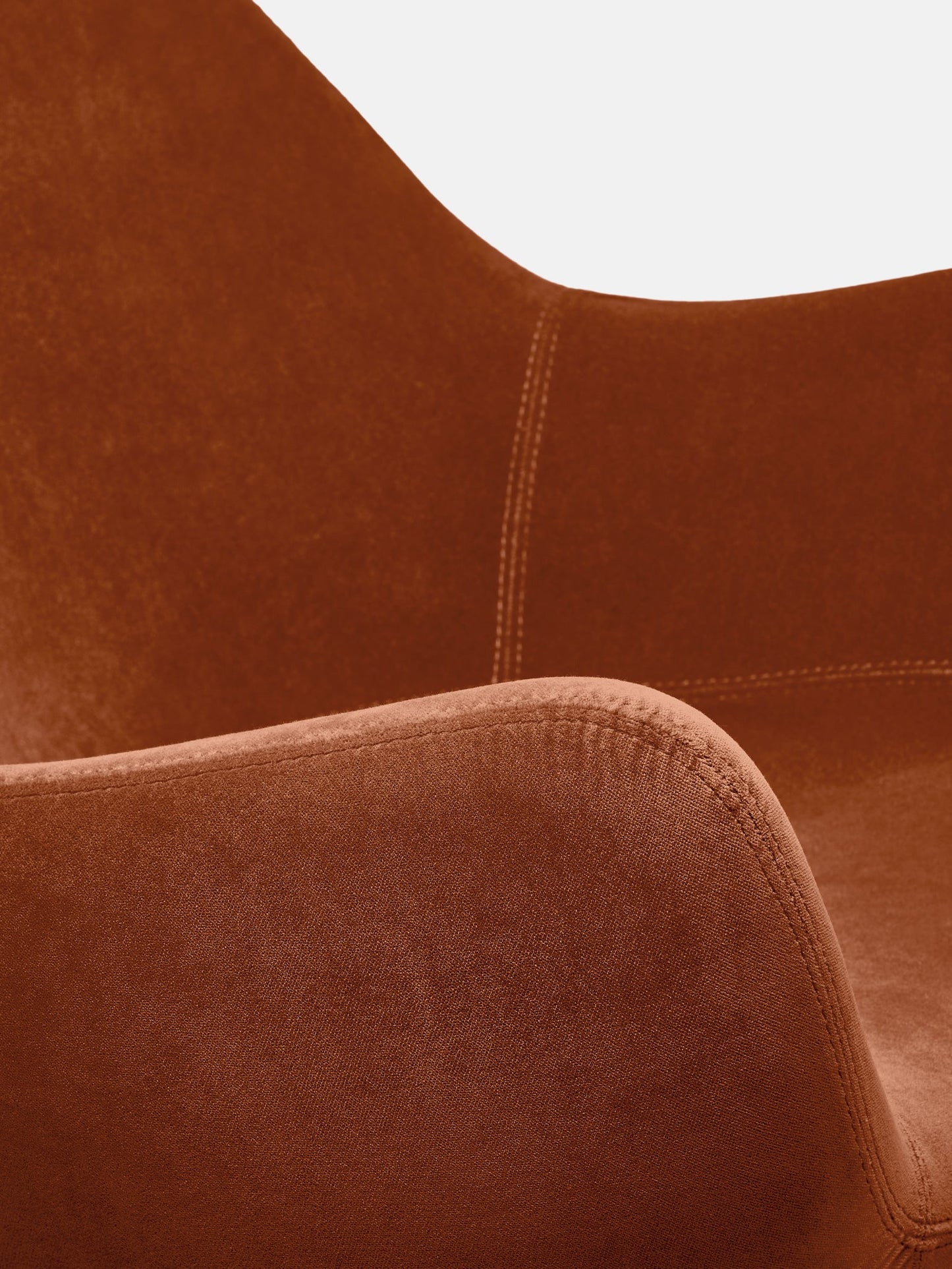 RM58 Soft Armchair in Velvet Sierra