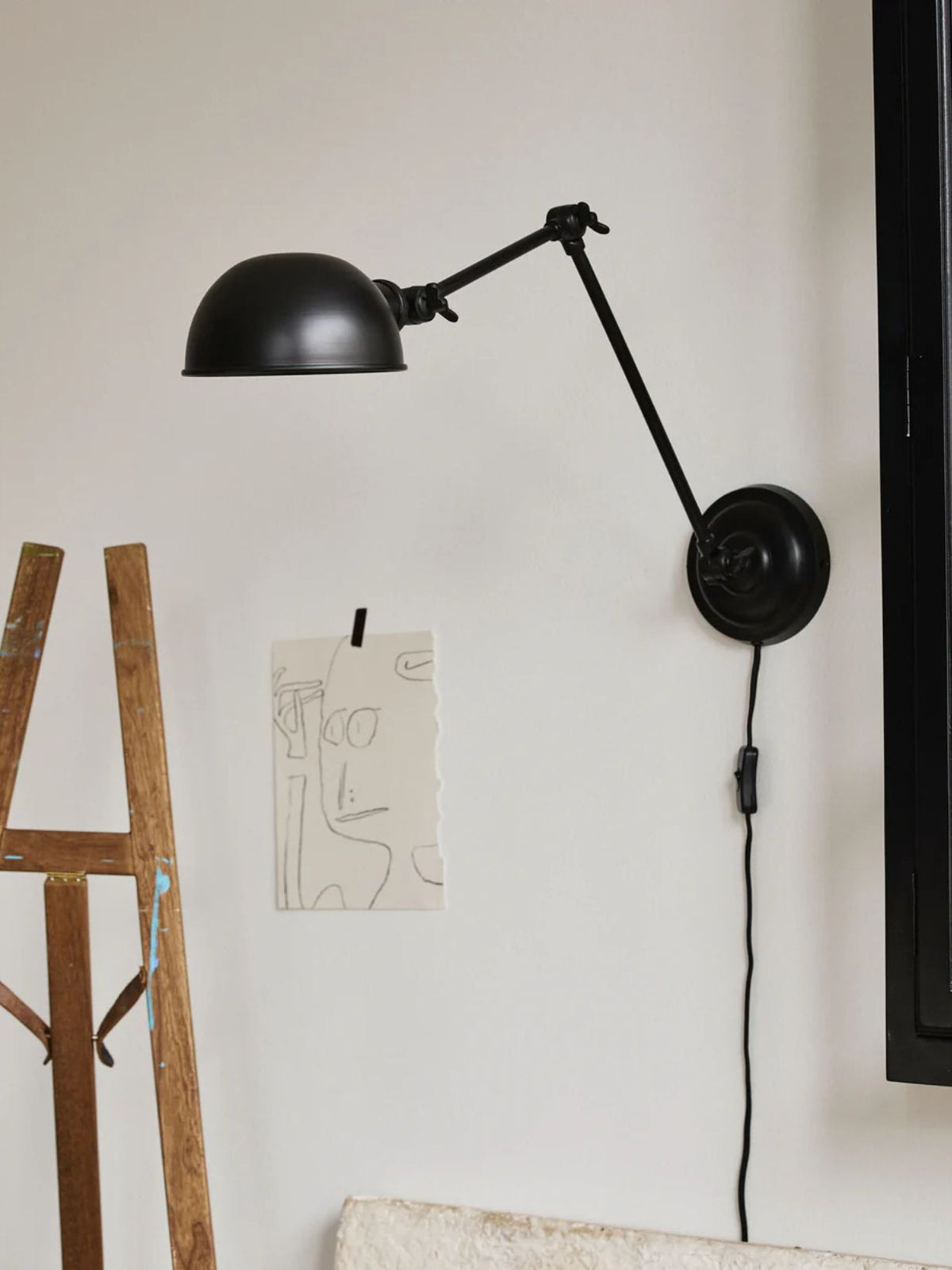 Applique murale en métal noir, Aura