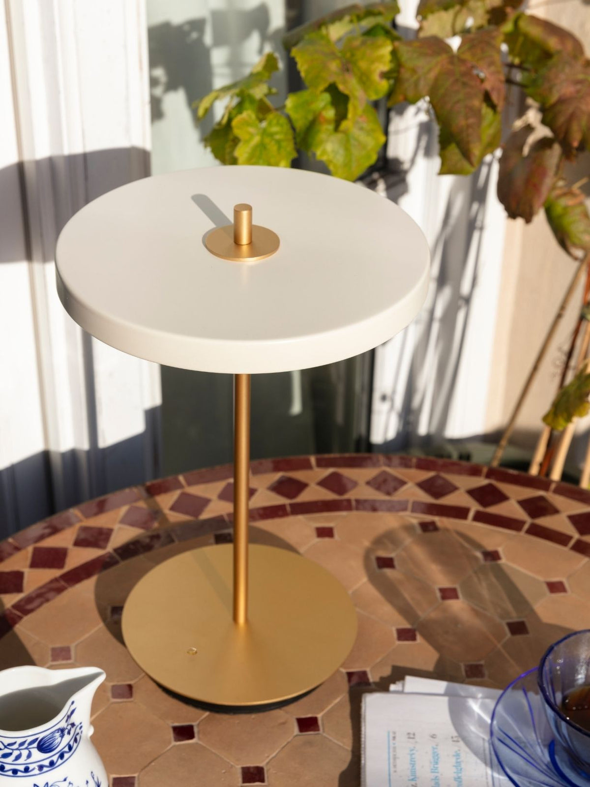 Lampe à poser sans fil blanc perle, Asteria Move