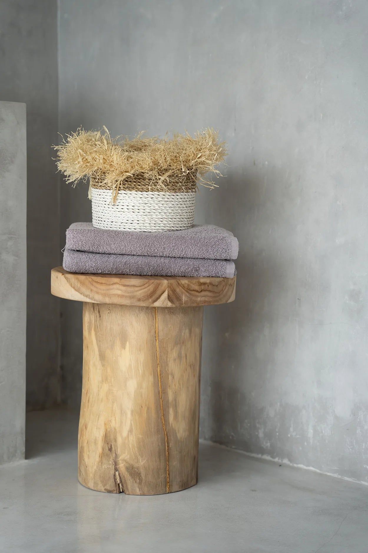 bazarbizar-b2b The Quichua Side Table - Natural