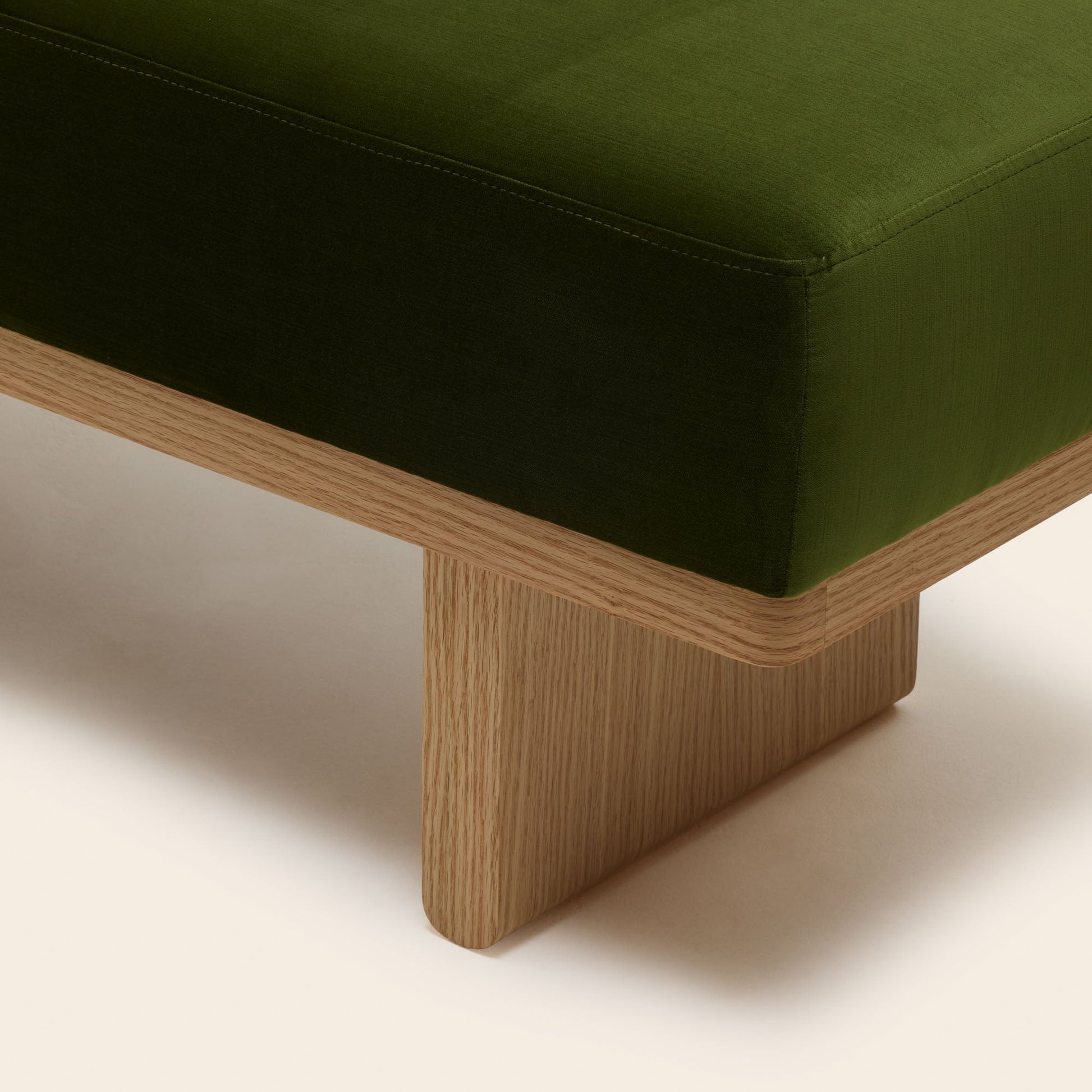 Banc ANCA velours vert olive