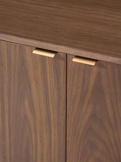 Enfilade en bois avec coins arrondis Zumi | Westwing