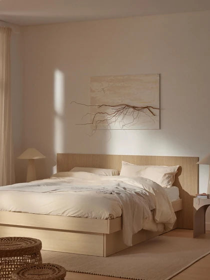 Lit en bois avec rangement et tête de lit Sato