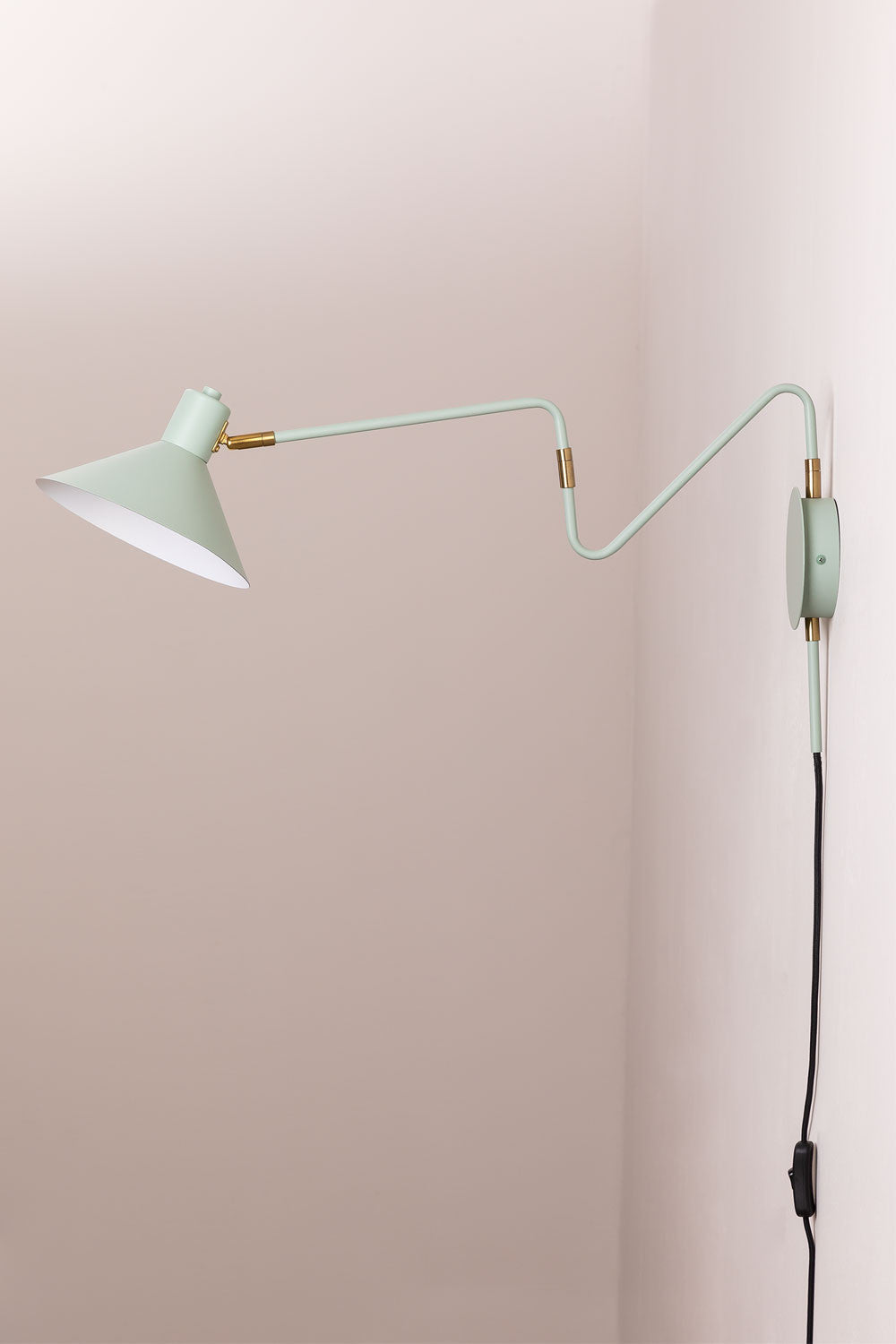 Lampe murale orientable en fer Lizz