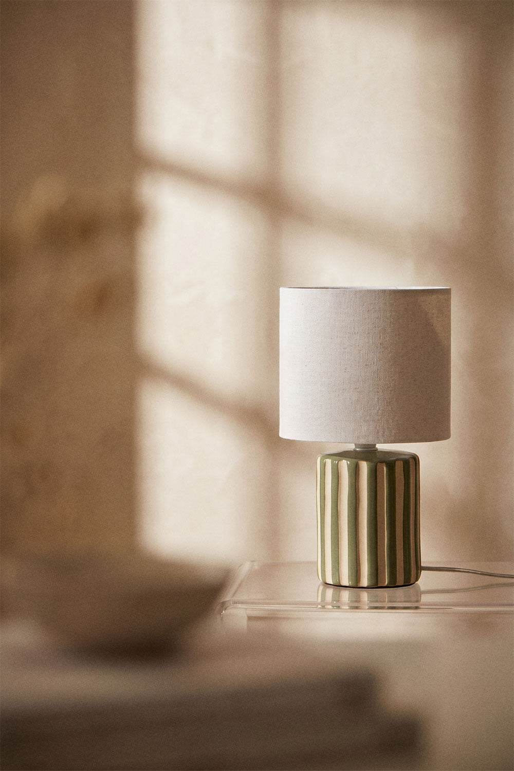 Lampe de table en céramique et lin Araminta