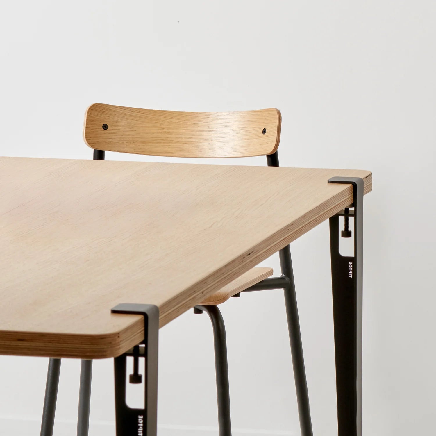 Pied de table et bureau - 75cm