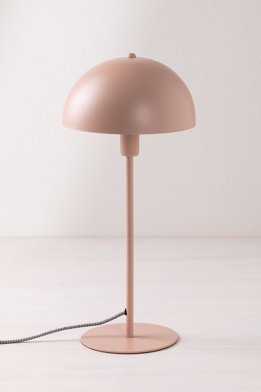 Lampe de table en fer Alnair
